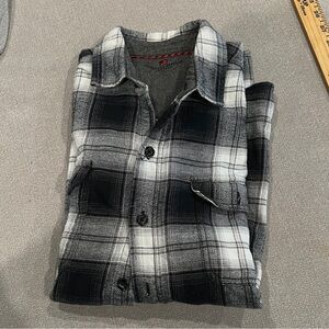 Woolrich Plaid Flannel Black & White Buffalo Check Button Up